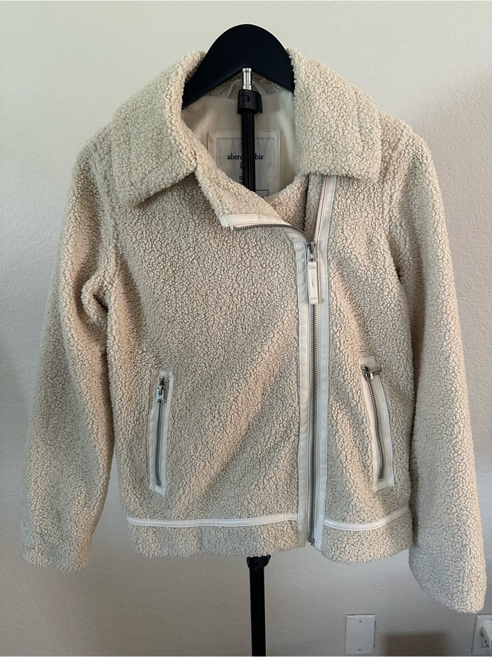 Abercrombie & Fitch Cream Sherpa Moto Jacket Kids 13 / 14